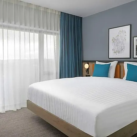 Hotel By Marriott