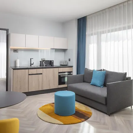 By Marriott Hotel 4*